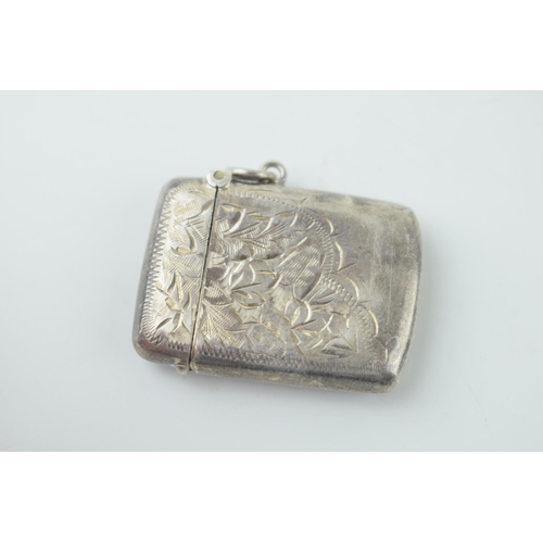 49 - Silver vesta case, vacant shield. 12.8g, Birm 1912.