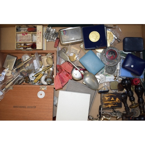 67 - A mixed collection of items to include enamel badges, penknives, wax seals, vesta cases and other si... 