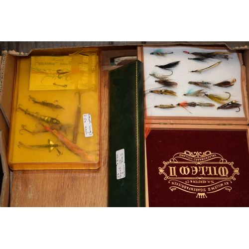 74 - A good collection of fishing flies, large quantity. (Qty)