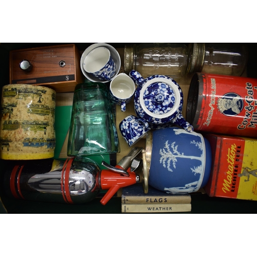 165 - A mixed collection of items to include vintage chrome soda syphon, Woods & Sons, miniature tea set, ... 