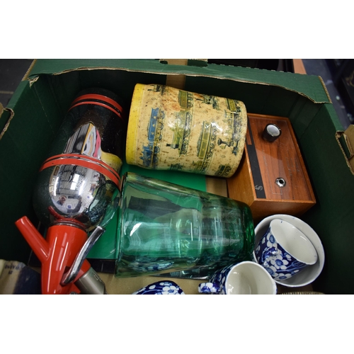 165 - A mixed collection of items to include vintage chrome soda syphon, Woods & Sons, miniature tea set, ... 