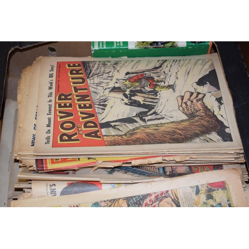 172 - A large quantity of vintage 'Hotspur' and 'Roy of the Rovers' magazines. (Qty)