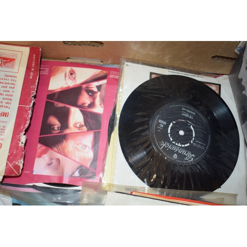 179 - A large quantity of 45 single records to include rock and pop vinyl of the 70s and 80s. (Qty)