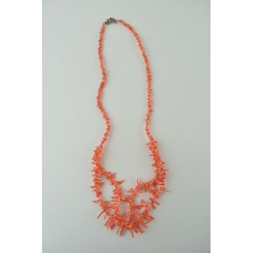 184 - Vintage coral necklace, two stands, with screw-action catch, 51cm long, 21.0g.