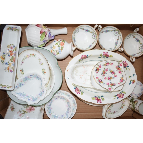 277 - A mixed collection of ceramic novelty and miniature items to include Wedgwood Wild Strawberry tray, ... 