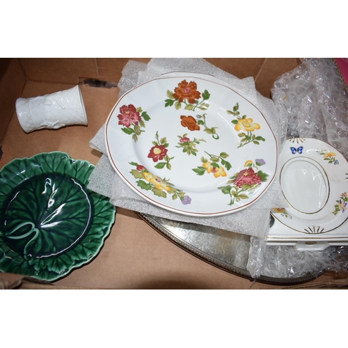 278 - A mixed collection of items to include a silver-plated tray, set of six Wedgwood 'Kimono' pattern di... 