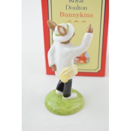 192 - Boxed Royal Doulton Cricketer Bunnykins Umpire Bunnykins DB360, with certificate.