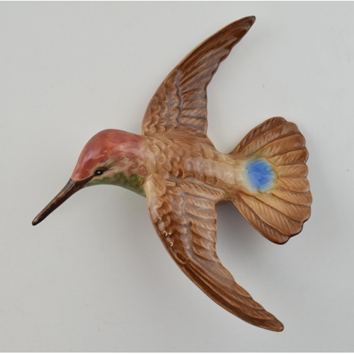 33 - Beswick Hummingbird wall plaque, 11cm tall.