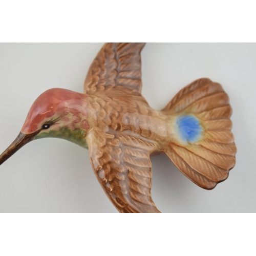 33 - Beswick Hummingbird wall plaque, 11cm tall.