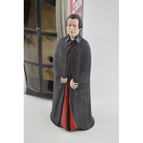 75 - Boxed Wade figure Dracula, 26cm tall.