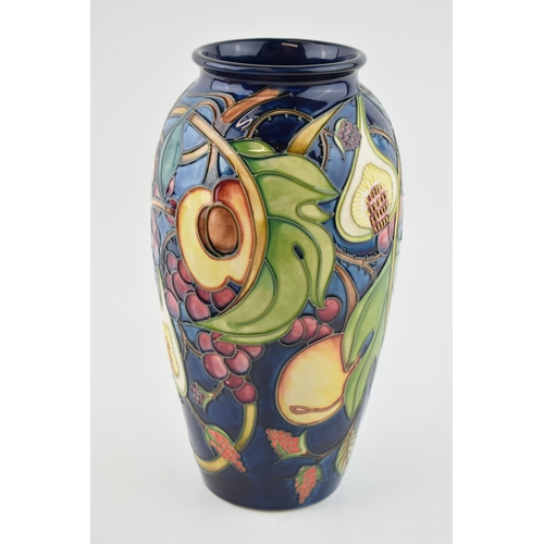 87 - Moorcroft large high shouldered vase in the Queens Choice design, 25cm tall, dated 2000, impressed m... 