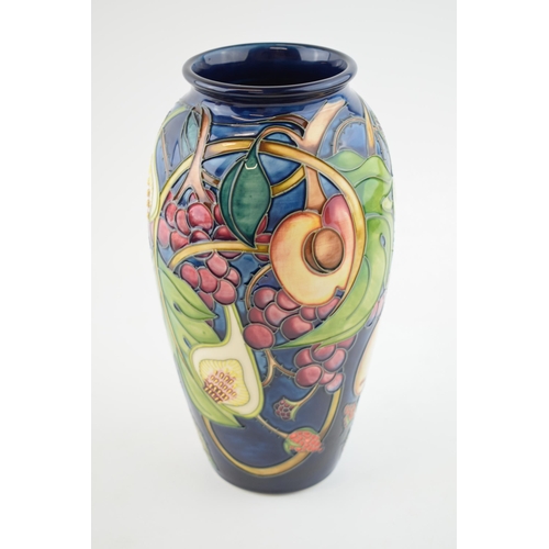 87 - Moorcroft large high shouldered vase in the Queens Choice design, 25cm tall, dated 2000, impressed m... 