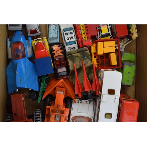 425 - A mixed collection of vintage die cast models by Britains, Matchbox, Siku, Corgi Toys, Lesney and si... 