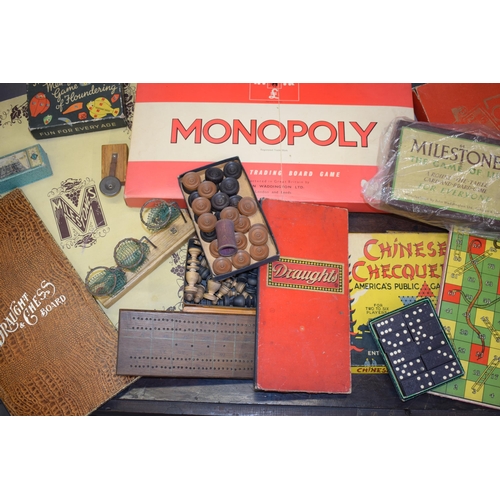 427 - Vintage toys and board games to include Milestones, Monopoly, Chinese Chequers, Draughts and others ... 