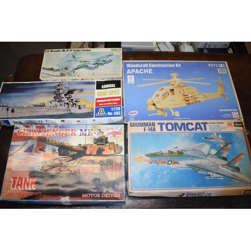 429 - A collection of boxed new old stock Airfix and similar model makers kits to include Frog 1:72 scale ... 