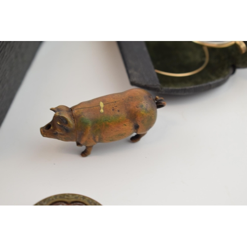 591 - Jewellery and similar to include a Victorian brass pig vesta case, gold plated spectacles, a silver ... 