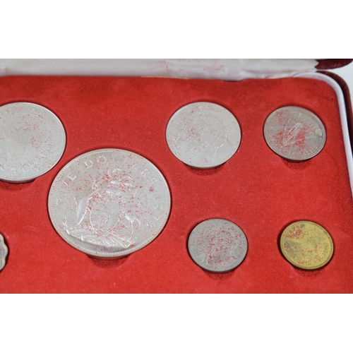 495 - Cased silver set of coins 'Commonwealth of the Bahama Islands Proof set' to include 72.8g of sterlin... 