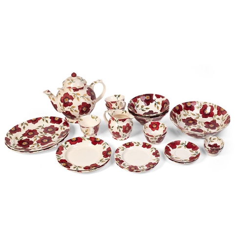 151 - Emma Bridgewater Pottery in the Christmas Rose pattern to include a gallon teapot, 2 medium oval pla... 