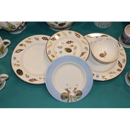 148 - Emma Bridgewater Pottery to include an Egg & Feather six pint jug (handle af), plates and mugs, a Bl... 