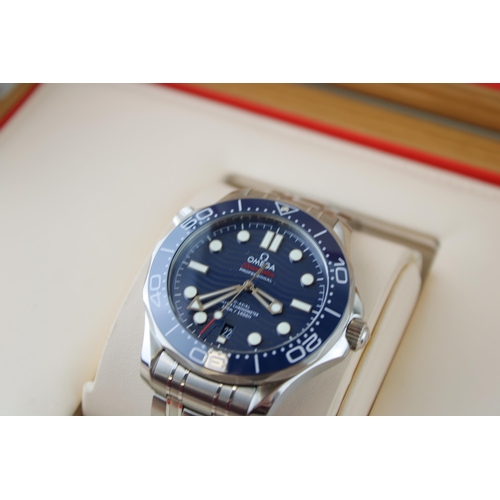 235 - A gentleman`s Omega Seamaster Diver 300 REF 21030422003001Calibre No. 8800 Watch No. 89826766. 2019.... 