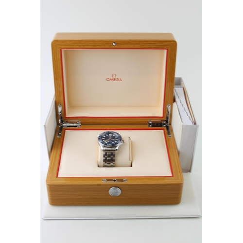 235 - A gentleman`s Omega Seamaster Diver 300 REF 21030422003001Calibre No. 8800 Watch No. 89826766. 2019.... 