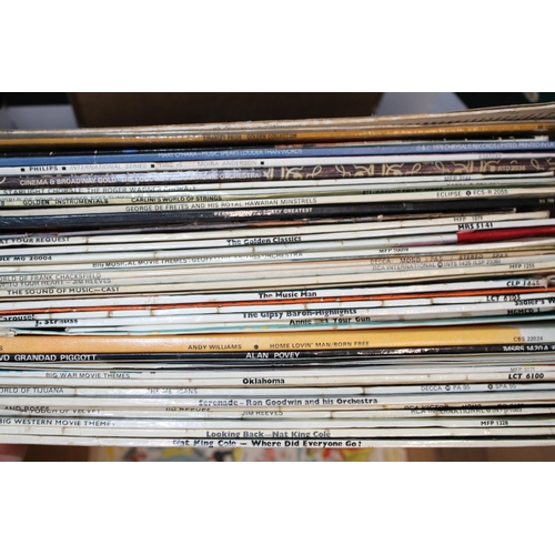 61 - A collection of 40+ vinyl record albums to include 70s and 80s rocks and pop and similar items. (Qty... 