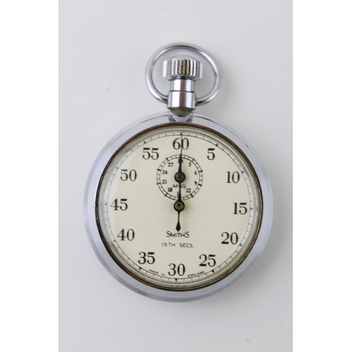 76 - A pre WWII era Smiths 1/5th Secs Stopwatch Made in England. with subsidiary dial for minute marker. ... 