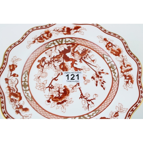 121 - Six Coalport 'Indian Tree Coral' dinner plates. (6) Diameter 27cm.