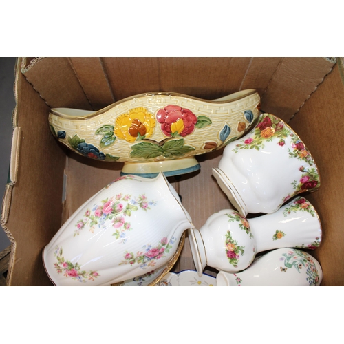 124 - Pottery to include Royal Albert Old Country Roses, Shelley, Hammersley and others (Qty).