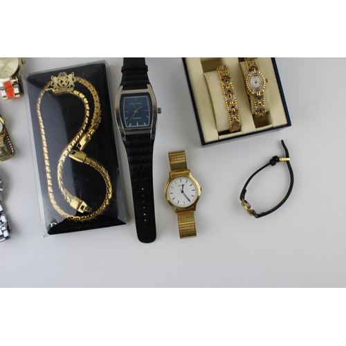 100 - A collection of vintage and modern ladies and gentleman's watches to include Henley, Ben Sherman and... 