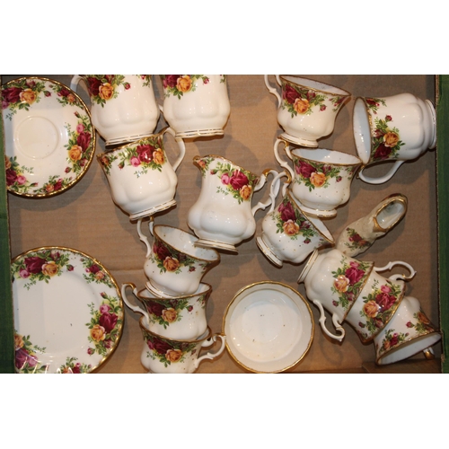 287 - Royal Albert Old Country Roses to include a teapot, a large platter, cake plates, cups, saucers, sid... 