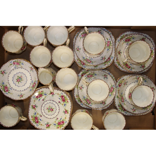 289 - Royal Albert tea ware in the 'Petit Point' pattern c1940s to include twelve trios, cream and sugar. ... 