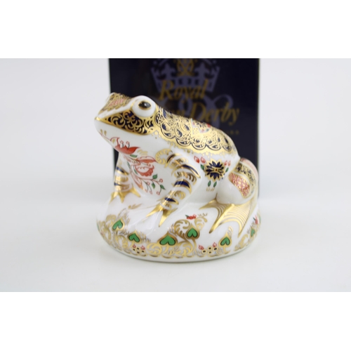 29 - Boxed Royal Crown Derby paperweight, Old Imari Frog, first quality with gold stopper.