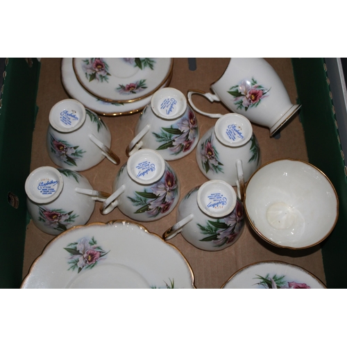 300 - Elizabethan Fine Bone China tea set to include six trios, cream, sugar and sandwich plate. (21)