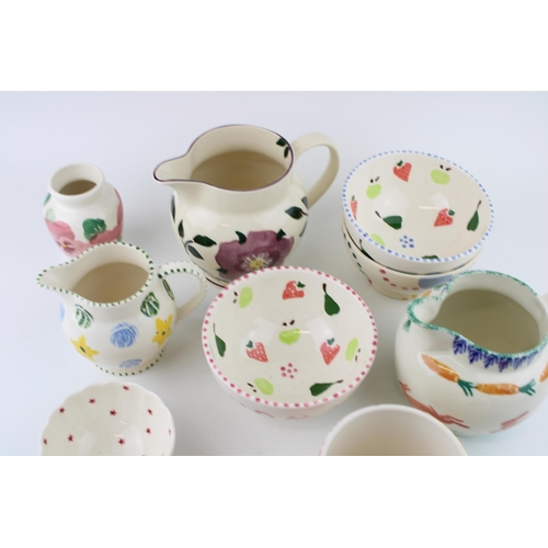 305 - Emma Bridgewater to include jugs, bowls, a large mug and others with a Moorland pottery jug (Qty).