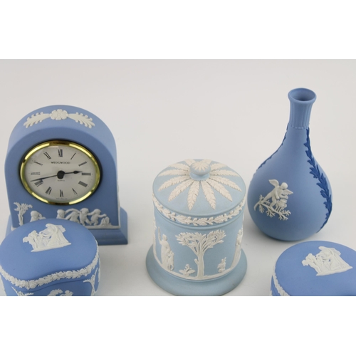 318 - A collection of Wedgwood Jasperware items in Tri Colour, Wedgwood blue and Light Blue to include Tri... 