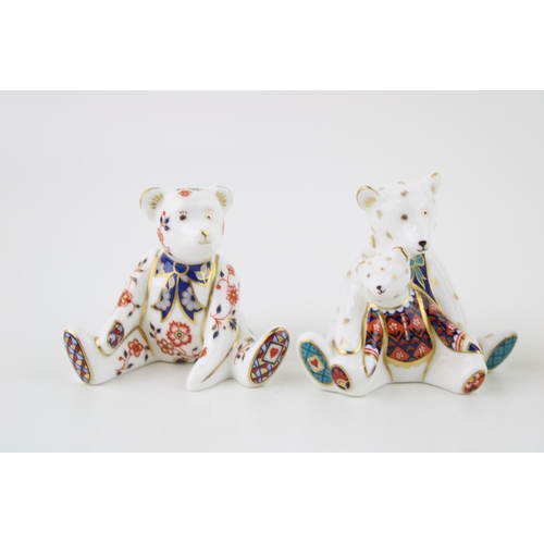 4 - Royal Crown Derby miniature bears to include Mummy and Charlotte with two others (3), first quality ... 