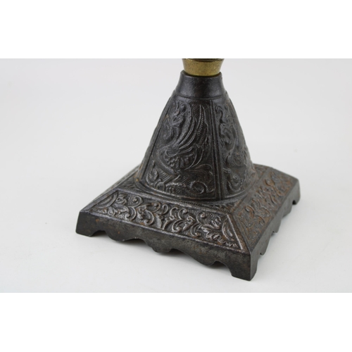 463 - Late Victorian / early 20th century oil lamp, cast metal square ornate base, RD no. present, 28cm ta... 