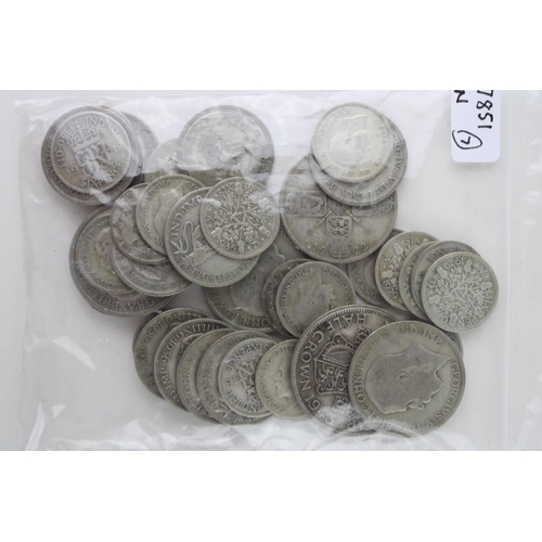 493 - A collection of vintage half silver UK coinage Post 1920 - 1947. Weight 147.5g.