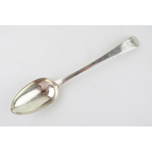 535 - Georgian silver table spoon, London 1777, Bath made, William Townsend, 68.9g.