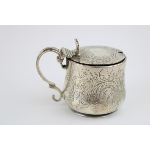 550 - Victorian silver mustard pot, London 1847, CT & G Fox, 81.7g, blue glass liner, 7.5cm wide.