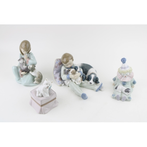 90 - A collection of Lladro figures to include Cat Nap, Pierott and Puppy, Sweet Dreams and My Favourite ... 