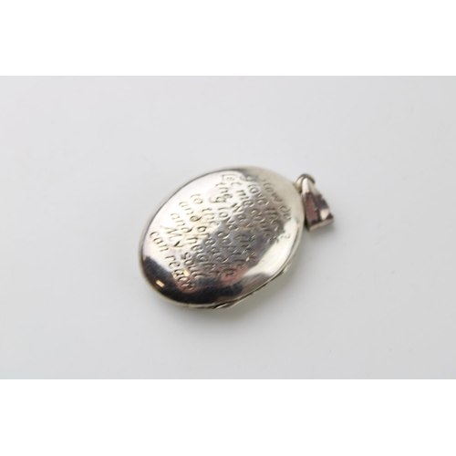 606 - Silver oval locket with love birds to front and romantic verse ' How Do I Love Thee...', 10.0g.