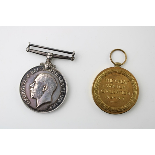 608 - World War One pair of medals to include silver 1914-1918 medal and Great War, DVR C H BAILEY R A (2)... 