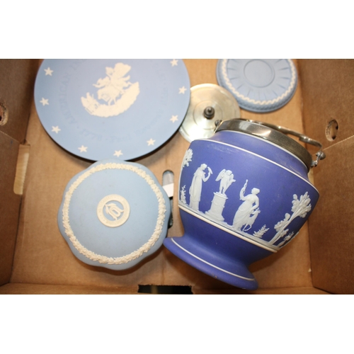 320A - Wedgwood Jasperware, varying colours such as dip blue, green and blue to include a biscuit barrel, t... 