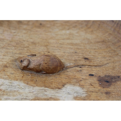 120 - Robert 'Mouseman' Thompson large oak fruit bowl, carved mouse to centre, 29cm diameter.