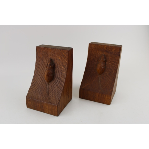 128 - Robert 'Mouseman' Thompson pair of oak bookends, carved mouse decoration to each, 15cm tall (2).