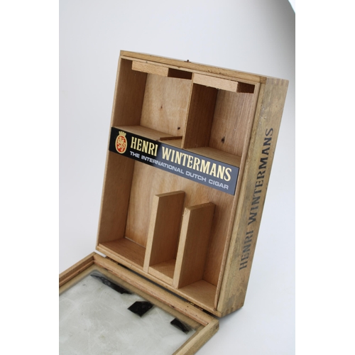 13 - Henri Wintermans International Dutch Cigar case, self standing, slanted, 33.5cm tall.