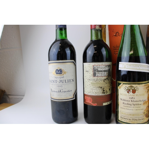 179 - A quantity of bottles of wine to include two bottles of Chateau d'Angludet Margaux 1979, Barton & Gu... 