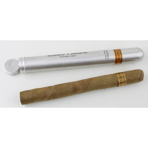 202A - Romeo Y Julieta Havana Cuba Churchill Cigar in alloy case (1).